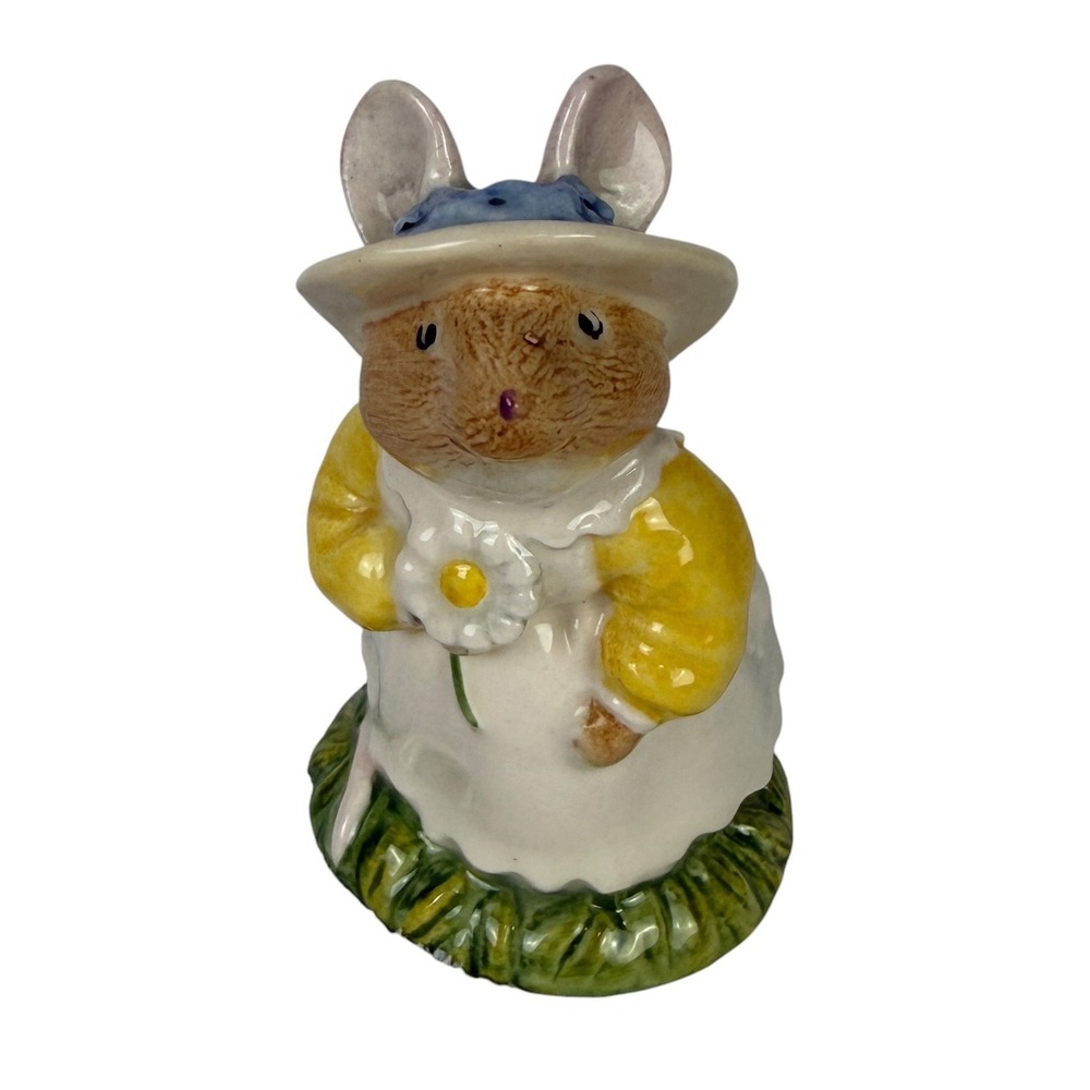 Royal Doulton Primrose Woodmouse Brambly Hedge Figurine DBH8 Jill Barklem 1982